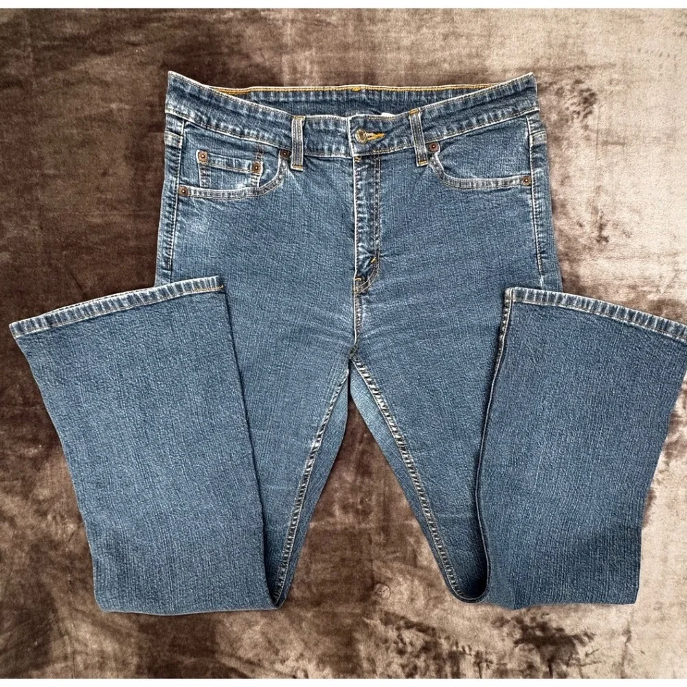 Y2K, Classic early 2000s‎ vibes Levi's 519 Blue Jeans Size 11Jrs Low Rise Flare